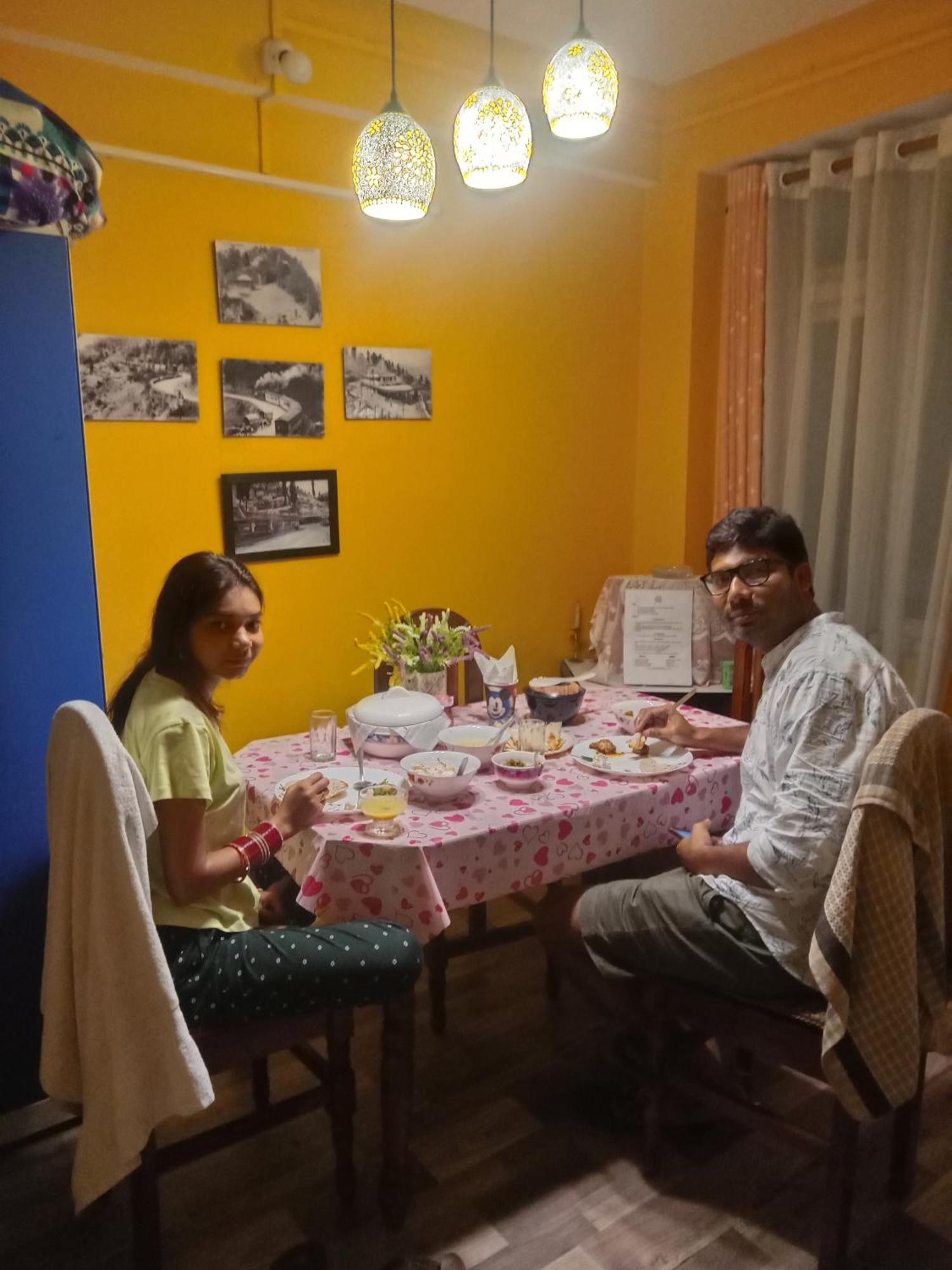 Beverly Hills Home Stay 大吉岭 外观 照片